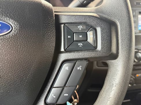 Used 2017 Ford F150 XLT RWD image 16