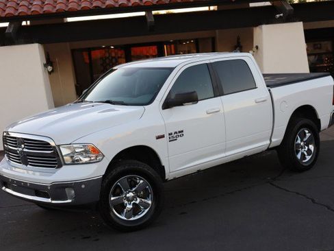 Used 2019 RAM 1500 Big Horn image 4