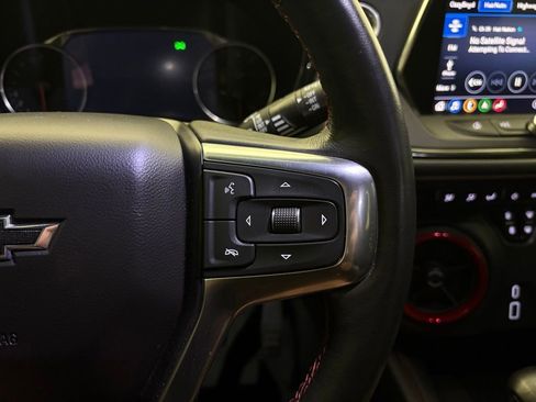 Certified 2021 Chevrolet Blazer RS w/ Driver Confidence II Package FWD image 5