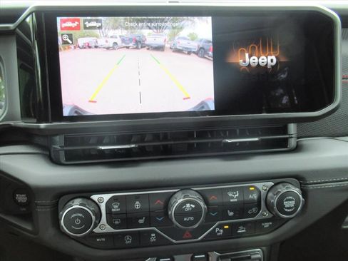 New 2026 Jeep Gladiator Rubicon AWD/4WD image 27