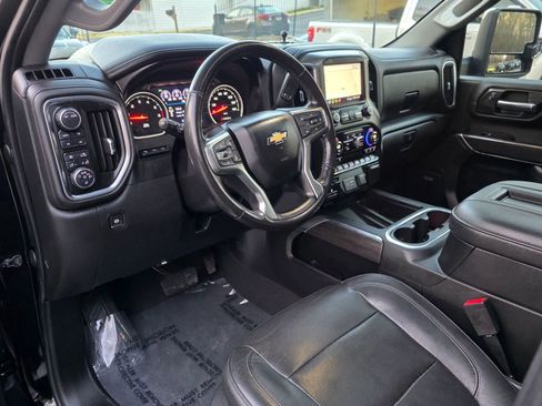 Used 2020 Chevrolet Silverado 3500 LTZ w/ LTZ Plus Package image 14