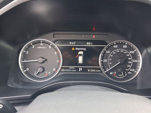 Used 2024 Mitsubishi Outlander SE FWD image 14