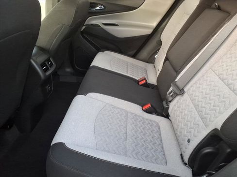 Certified 2022 Chevrolet Equinox LS w/ LS Convenience Package image 10