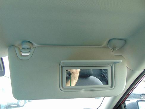 Used 2024 Nissan Altima 2.5 SV image 20