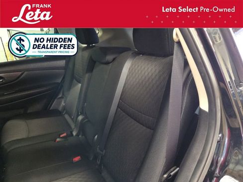 Used 2020 Nissan Rogue S w/ Special Edition Package FWD image 21