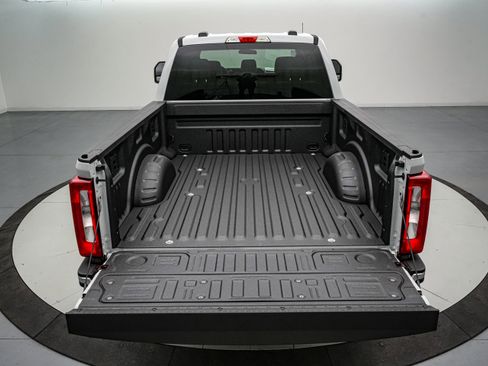 New 2026 Ford F250 XLT image 7