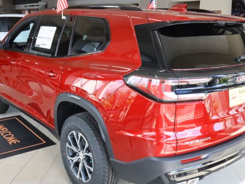 New 2026 GMC Acadia AT4 w/ Luxury Package AWD/4WD image 5