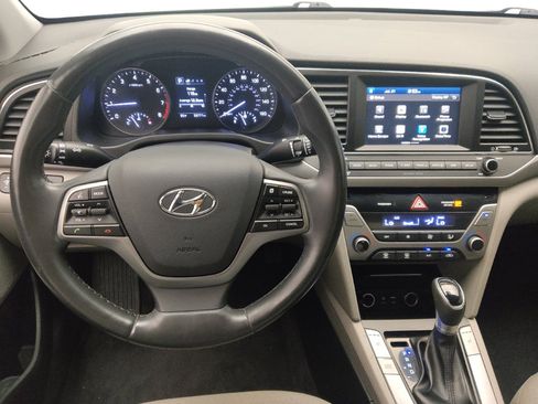Used 2018 Hyundai Elantra Value Edition w/ Cargo Package FWD image 22