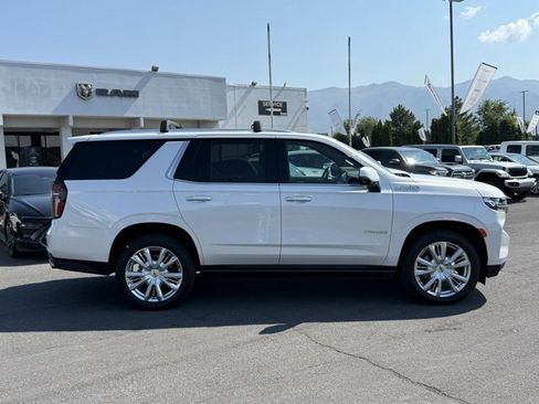 Used 2021 Chevrolet Tahoe High Country image 5