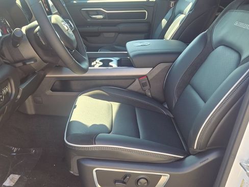 New 2027 RAM 1500 Laramie w/ Night Edition AWD/4WD image 24