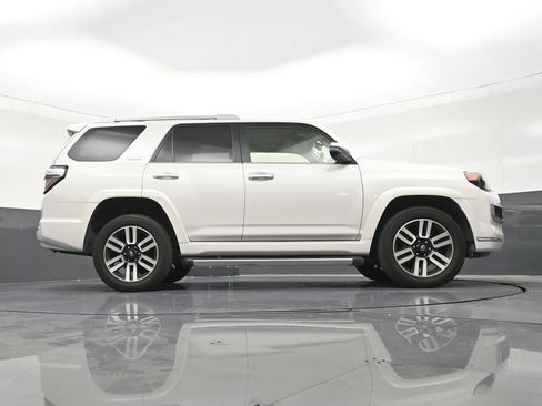 Used 2023 Toyota 4Runner Limited AWD/4WD image 28