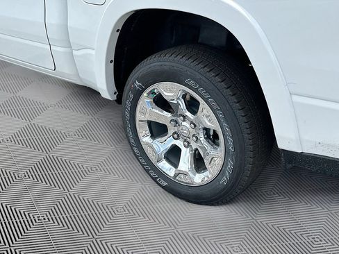 New 2026 RAM 1500 Big Horn AWD/4WD image 36