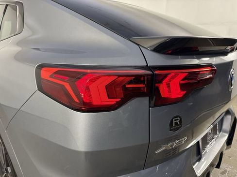 Used 2025 BMW X2 xDrive28i w/ M Sport Package image 31