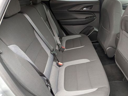 Used 2025 Chevrolet TrailBlazer LT image 31