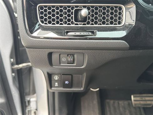 Used 2023 Honda Civic Sport image 12