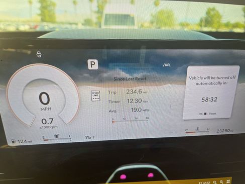 Certified 2025 Genesis GV80 2.5T AWD/4WD image 11