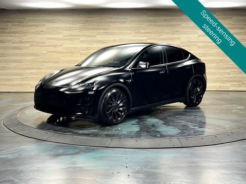 Used 2025 Tesla Model Y Performance AWD/4WD image 5