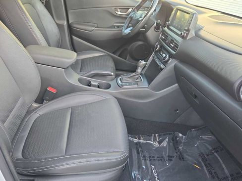 Used 2019 Hyundai Kona Limited image 22