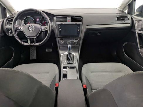 Used 2019 Volkswagen e-Golf SE w/ Driver Assistance Package FWD image 15