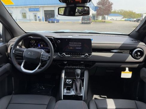 New 2025 Chevrolet Colorado Z71 w/ Technology Package image 12