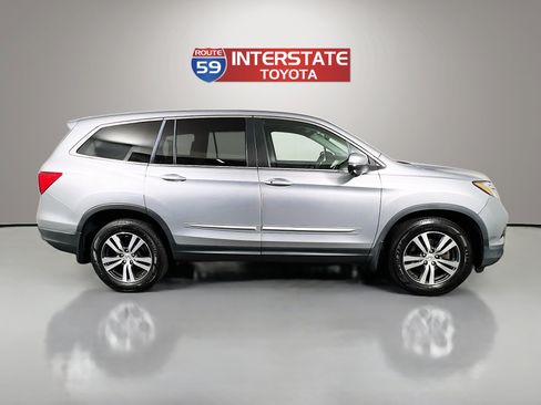 Used 2017 Honda Pilot EX-L image 8