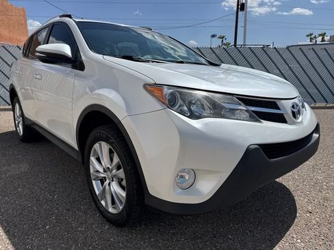 Used 2014 Toyota RAV4 Limited w/ Technology Package FWD image 7