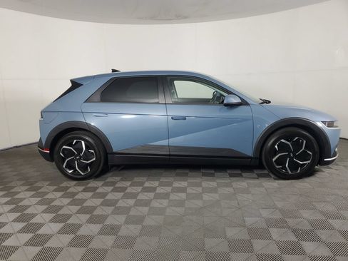 Used 2024 Hyundai Ioniq 5 SE RWD image 3