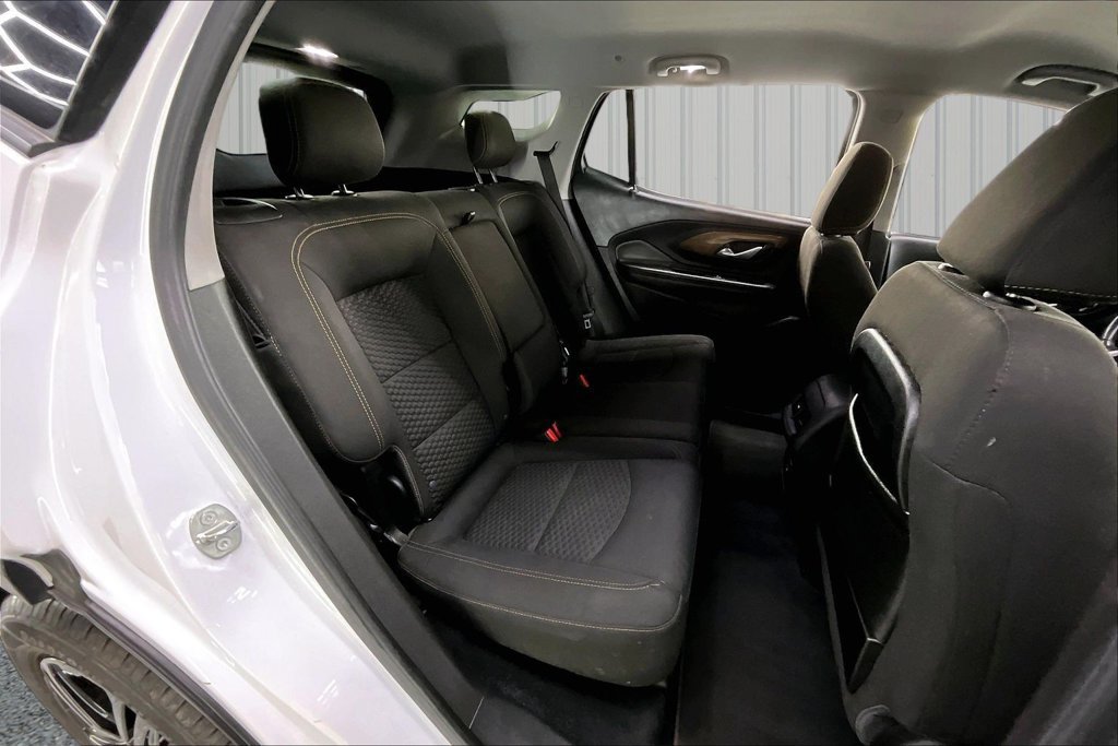 Used 2020 GMC Terrain SLE w/ Driver Convenience Package FWD image 25