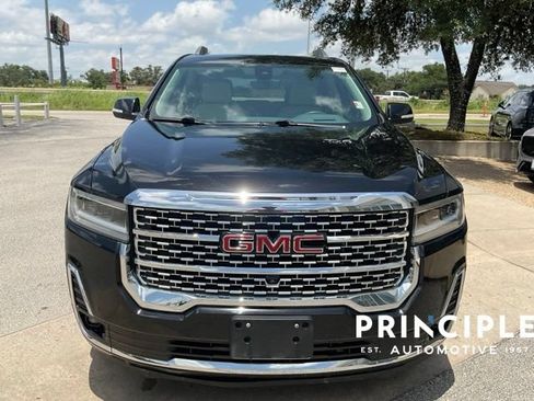 Used 2021 GMC Acadia Denali w/ Denali Technology Package FWD image 3