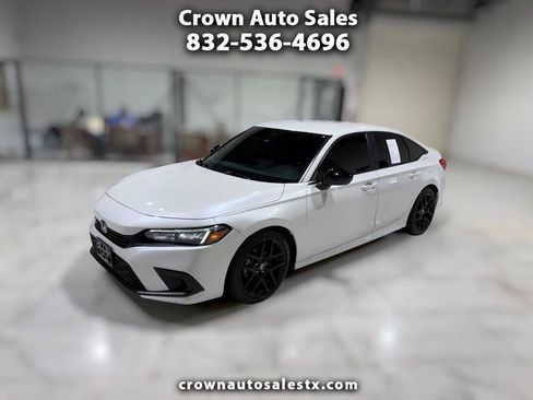 Used 2024 Honda Civic Sport image 1