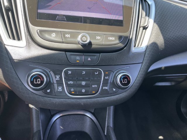 Used 2024 Chevrolet Malibu LT FWD image 27