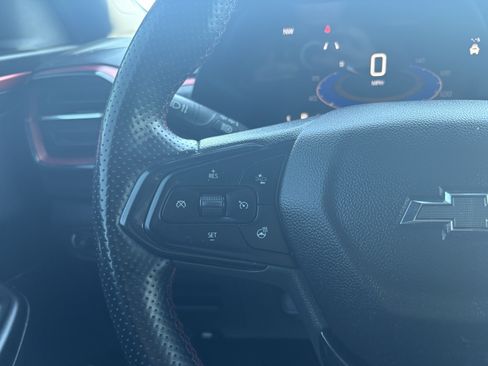 Used 2024 Chevrolet TrailBlazer RS FWD image 15