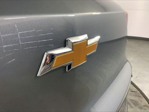 Used 2025 Chevrolet TrailBlazer LT AWD/4WD image 29