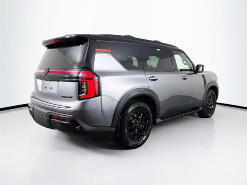 Used 2025 Nissan Armada PRO-4X w/ Pro-4X Premium Package AWD/4WD image 7