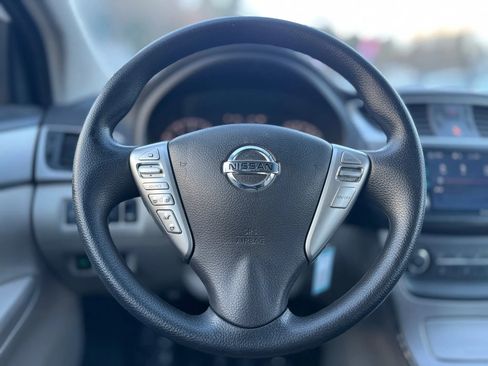 Used 2015 Nissan Sentra S image 16