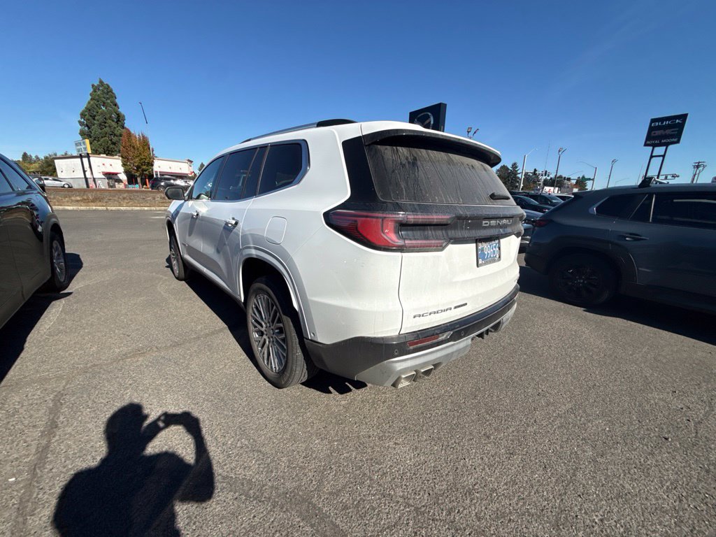 Used 2026 GMC Acadia Denali w/ Super Cruise Package AWD/4WD image 5