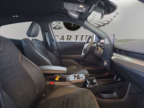 Used 2021 Ford Mustang Mach-E GT image 15