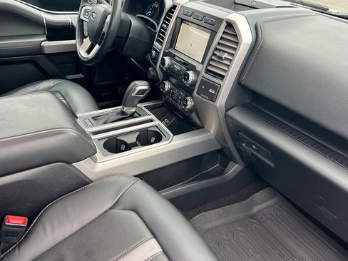Used 2019 Ford F150 Platinum w/ Equipment Group 701A Luxury image 20