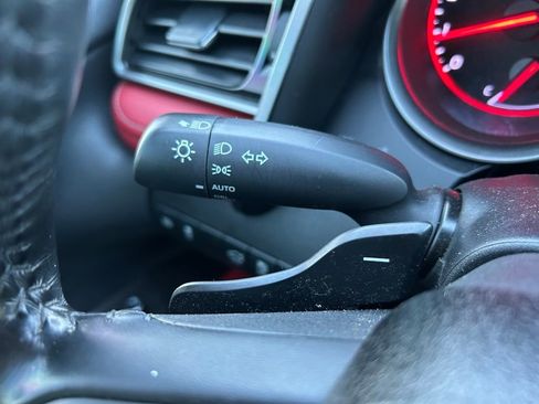 Used 2023 Toyota Camry XSE image 22