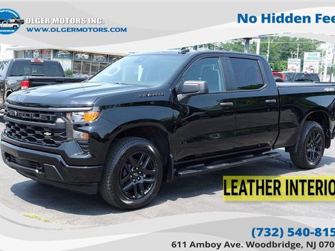 Used 2024 Chevrolet Silverado 1500 Custom AWD/4WD image 1