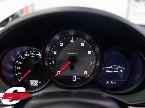 Used 2018 Porsche 718 Cayman S RWD image 18