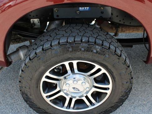 Used 2015 Ford F250 Lariat w/ Lariat Ultimate Package AWD/4WD image 16
