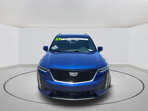 Certified 2023 Cadillac XT6 Sport w/ Technology Package AWD/4WD image 2