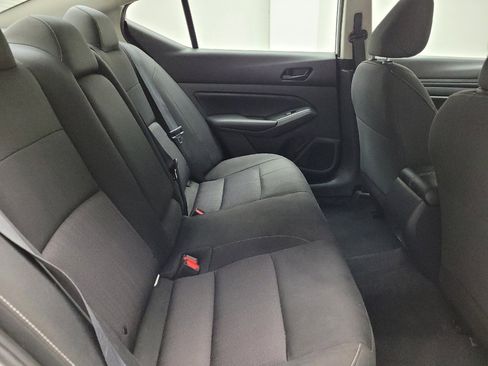 Used 2023 Nissan Altima 2.5 S FWD image 19