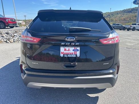 Used 2024 Ford Edge SEL image 4