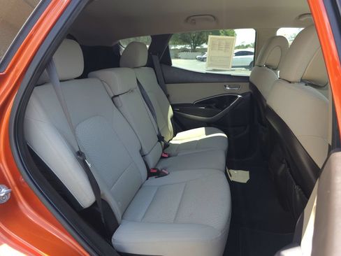 Used 2015 Hyundai Santa Fe Sport FWD image 16