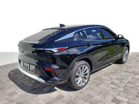 New 2026 Buick Envista Avenir FWD image 6