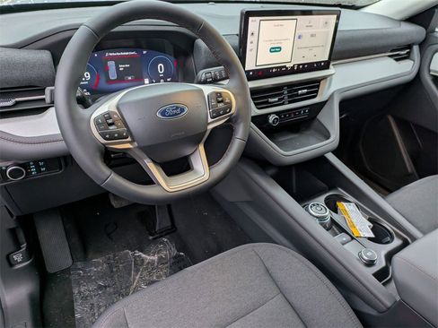 New 2026 Ford Explorer Active image 33