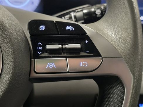 Used 2024 Hyundai Elantra SEL image 29