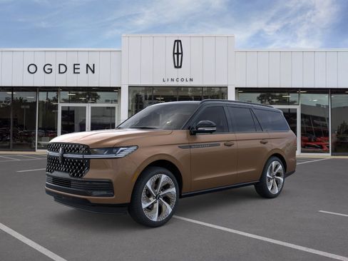 New 2026 Lincoln Navigator Black Label AWD/4WD image 1